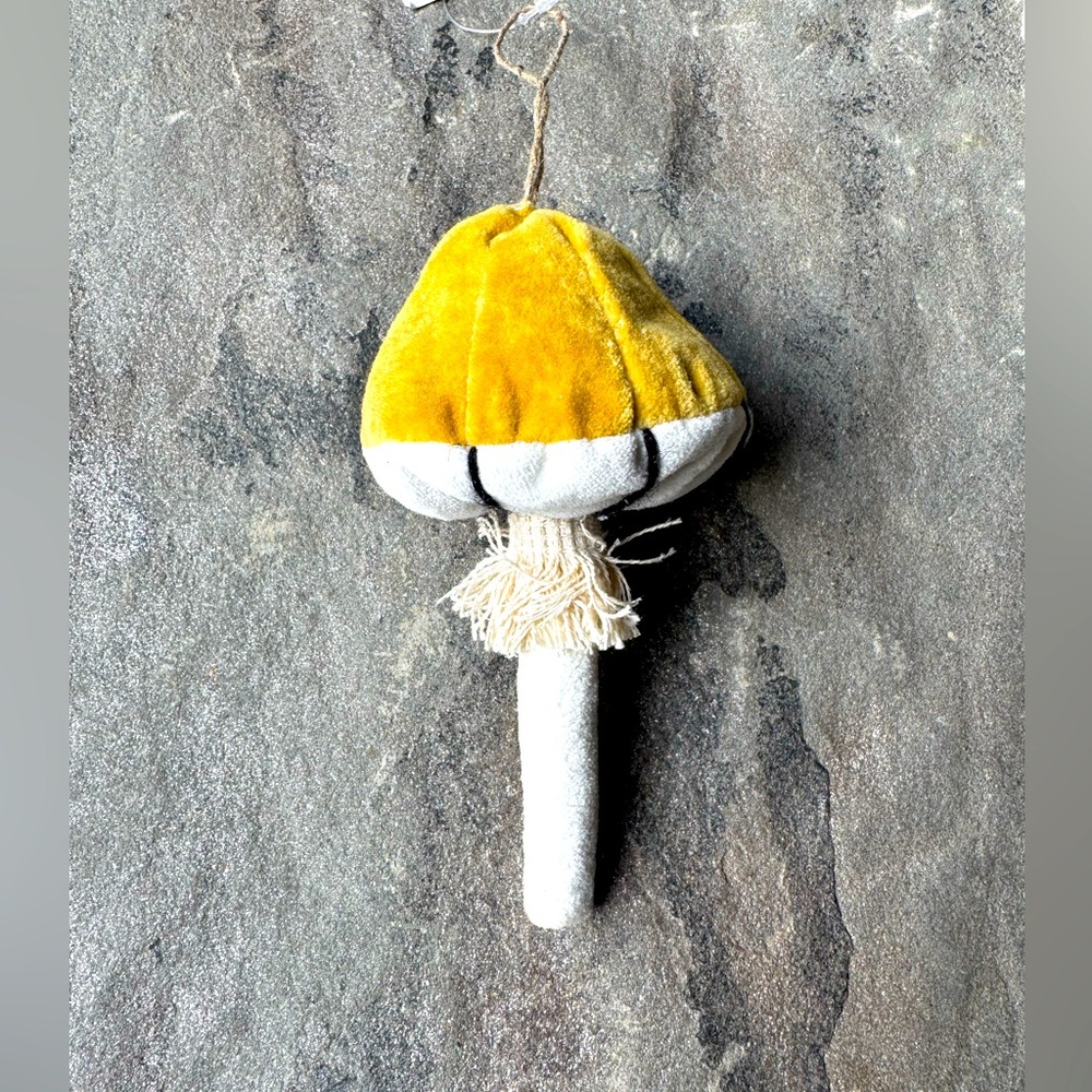 New🌟Anthropologie-Mushroom Ornament